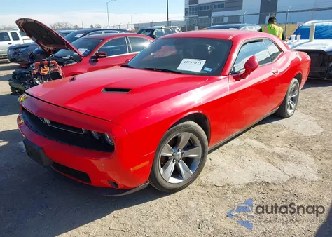 2016 Dodge Challenger Sxt z USA, uszkodzony, nr VIN 2C3CDZAG2GH184014